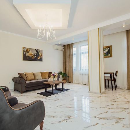 Ekaterine'S Apartments Batumi Exteriér fotografie