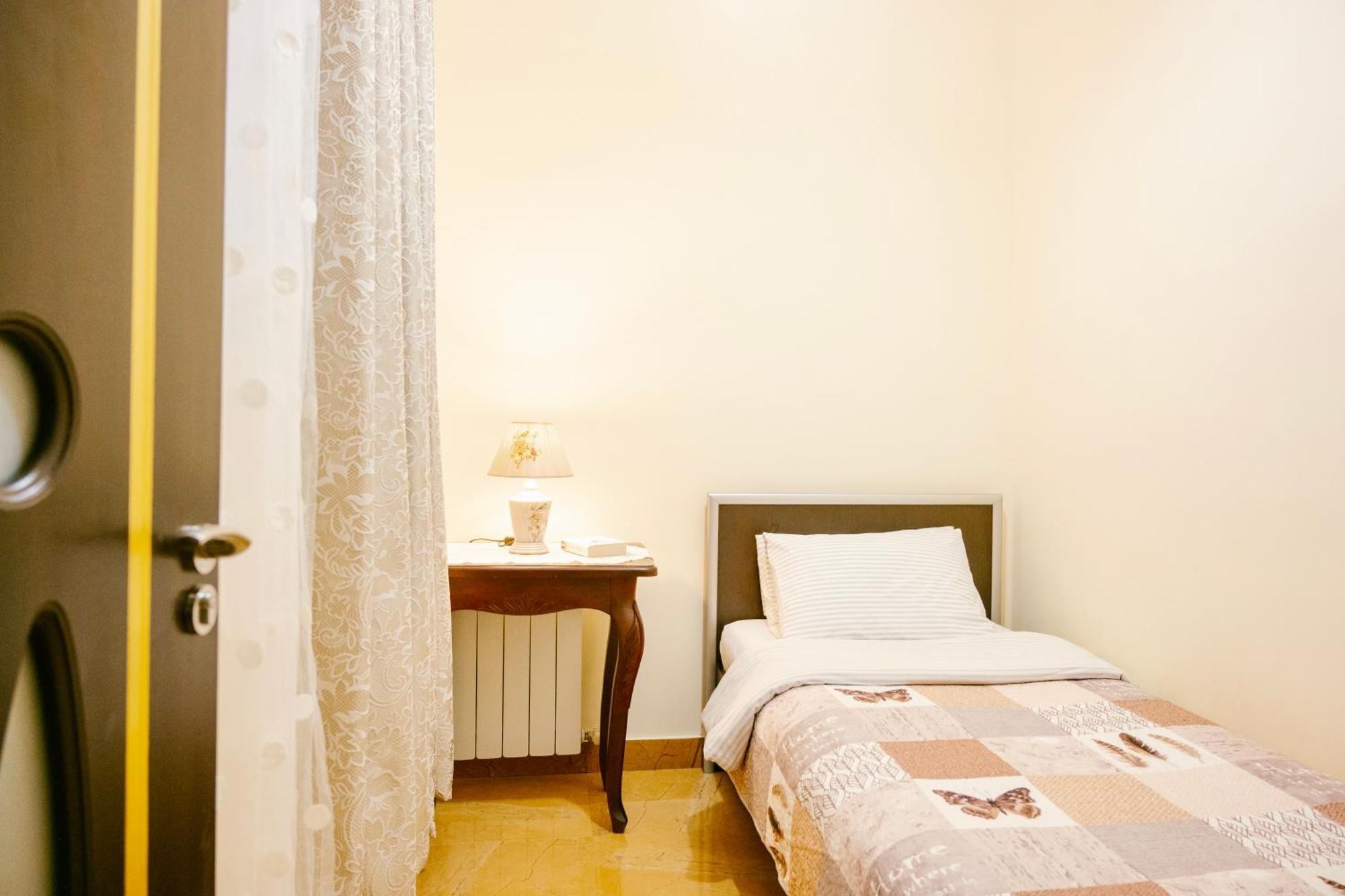 Ekaterine'S Apartments Batumi Pokoj fotografie