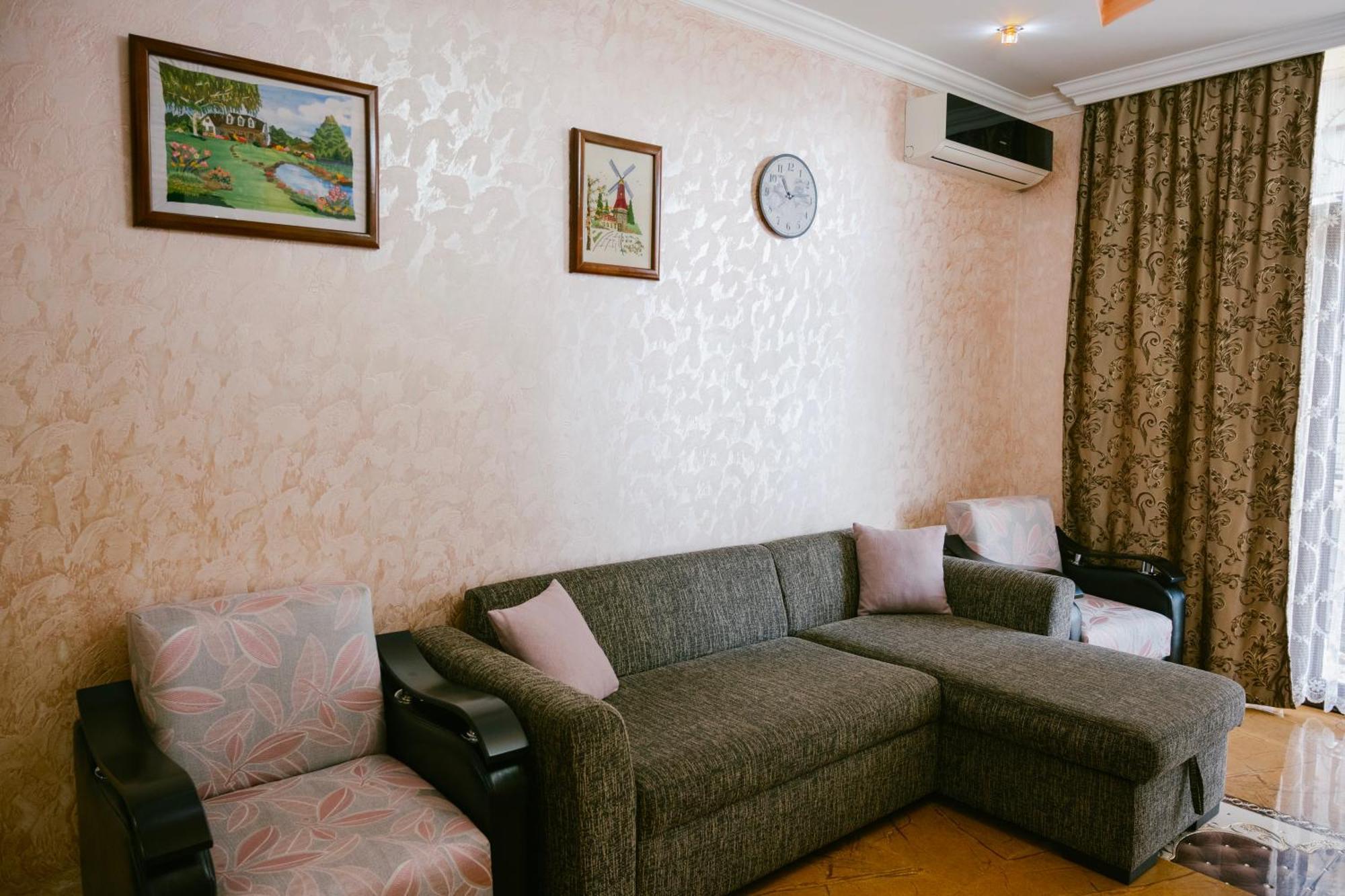 Ekaterine'S Apartments Batumi Pokoj fotografie