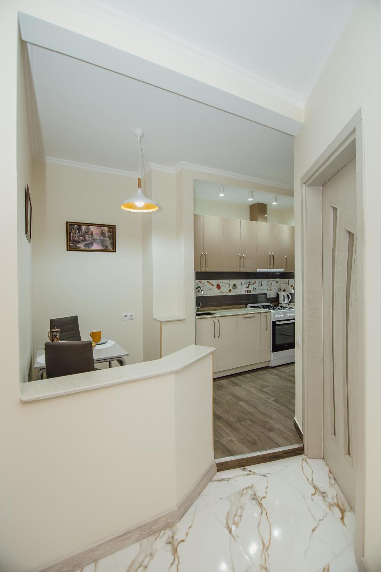 Ekaterine'S Apartments Batumi Pokoj fotografie